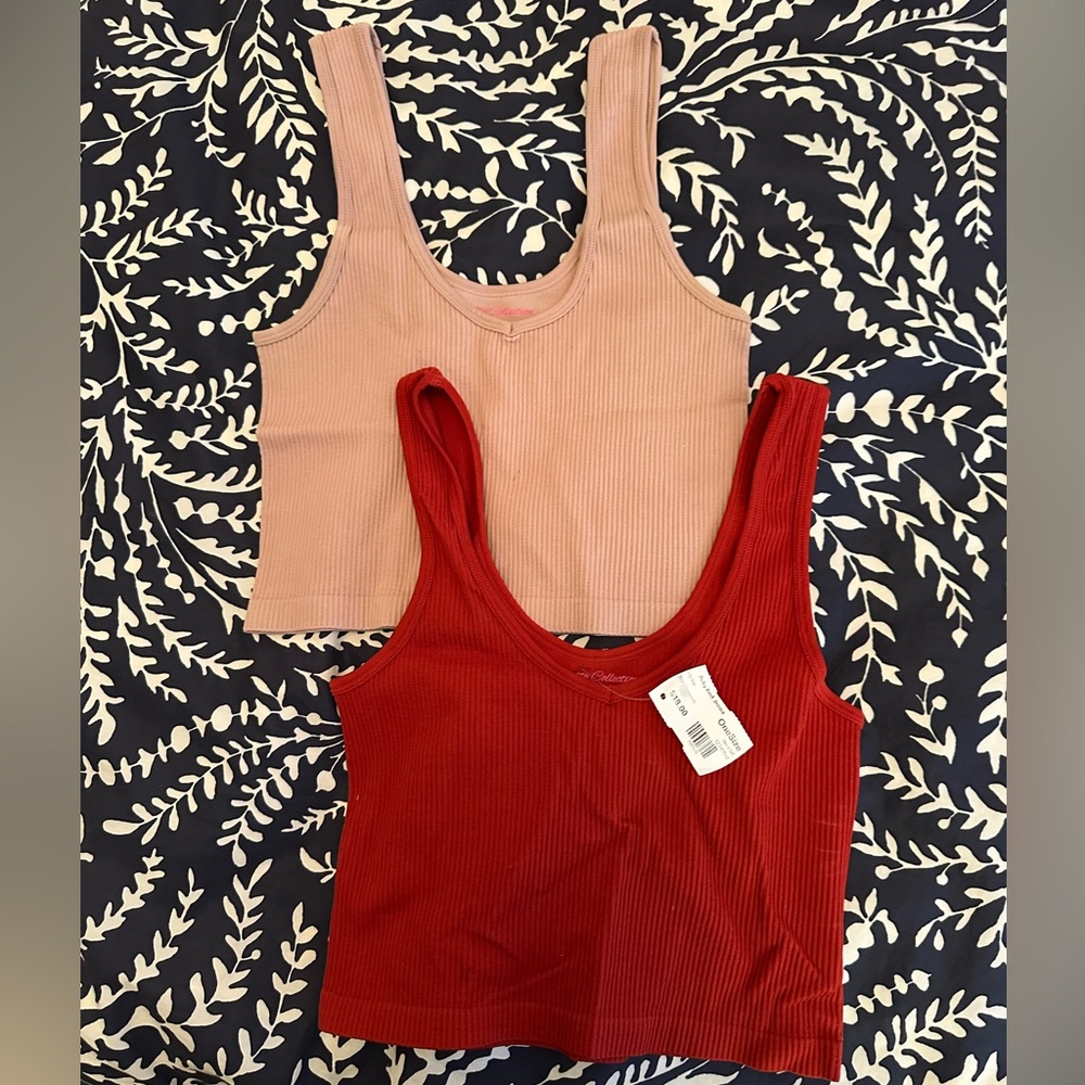 NWT 2 Suzette Collection